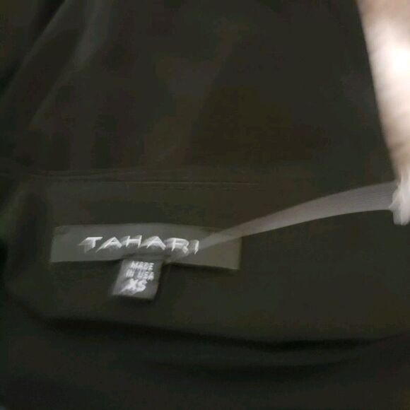 Tahari Jumpsuit New Size Xs Black Sleeveless Cropped Leg Black Jumper - Picture 7 of 7